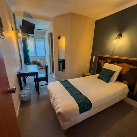 Logis Hotel Restaurant Des Voyageurs Tarnac Zewnętrze zdjęcie