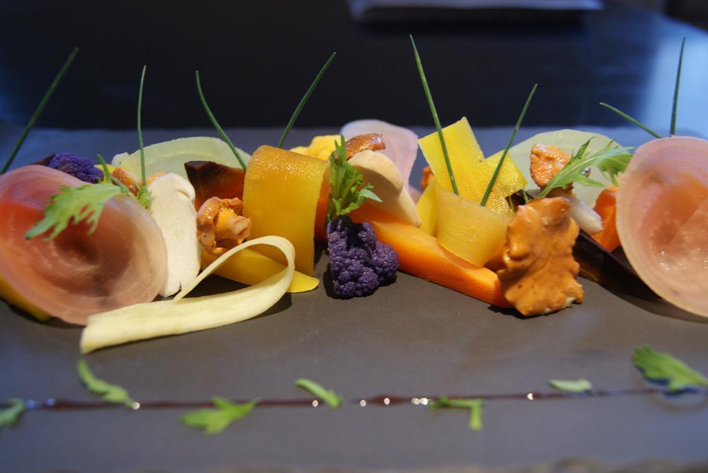 Logis Hotel Restaurant Des Voyageurs Tarnac Zewnętrze zdjęcie