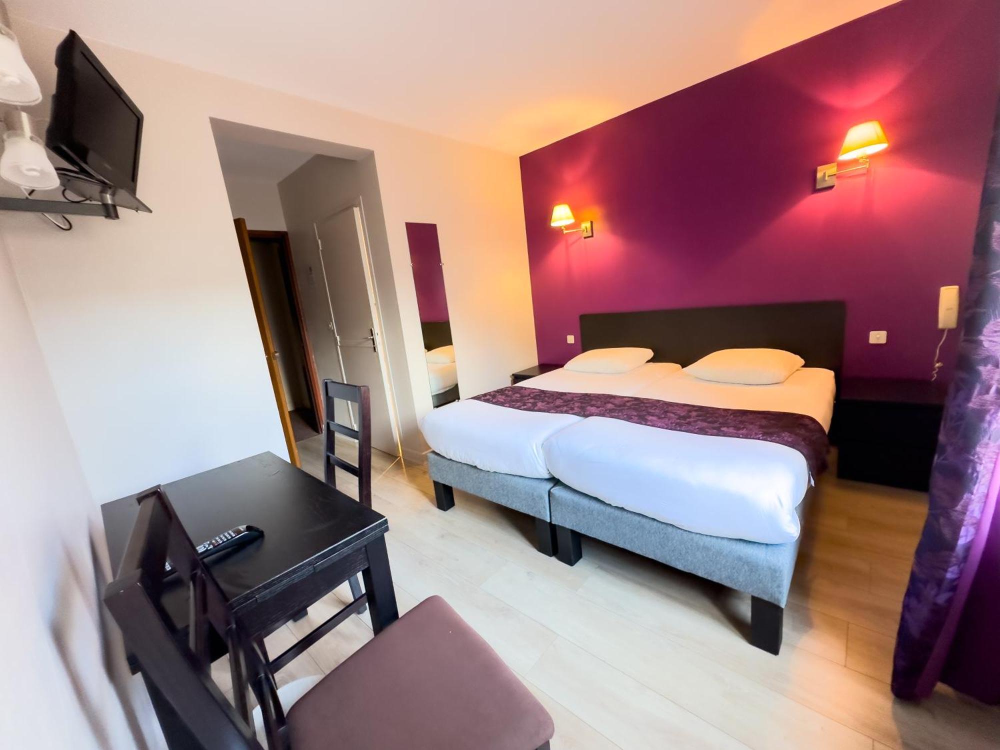 Logis Hotel Restaurant Des Voyageurs Tarnac Zewnętrze zdjęcie