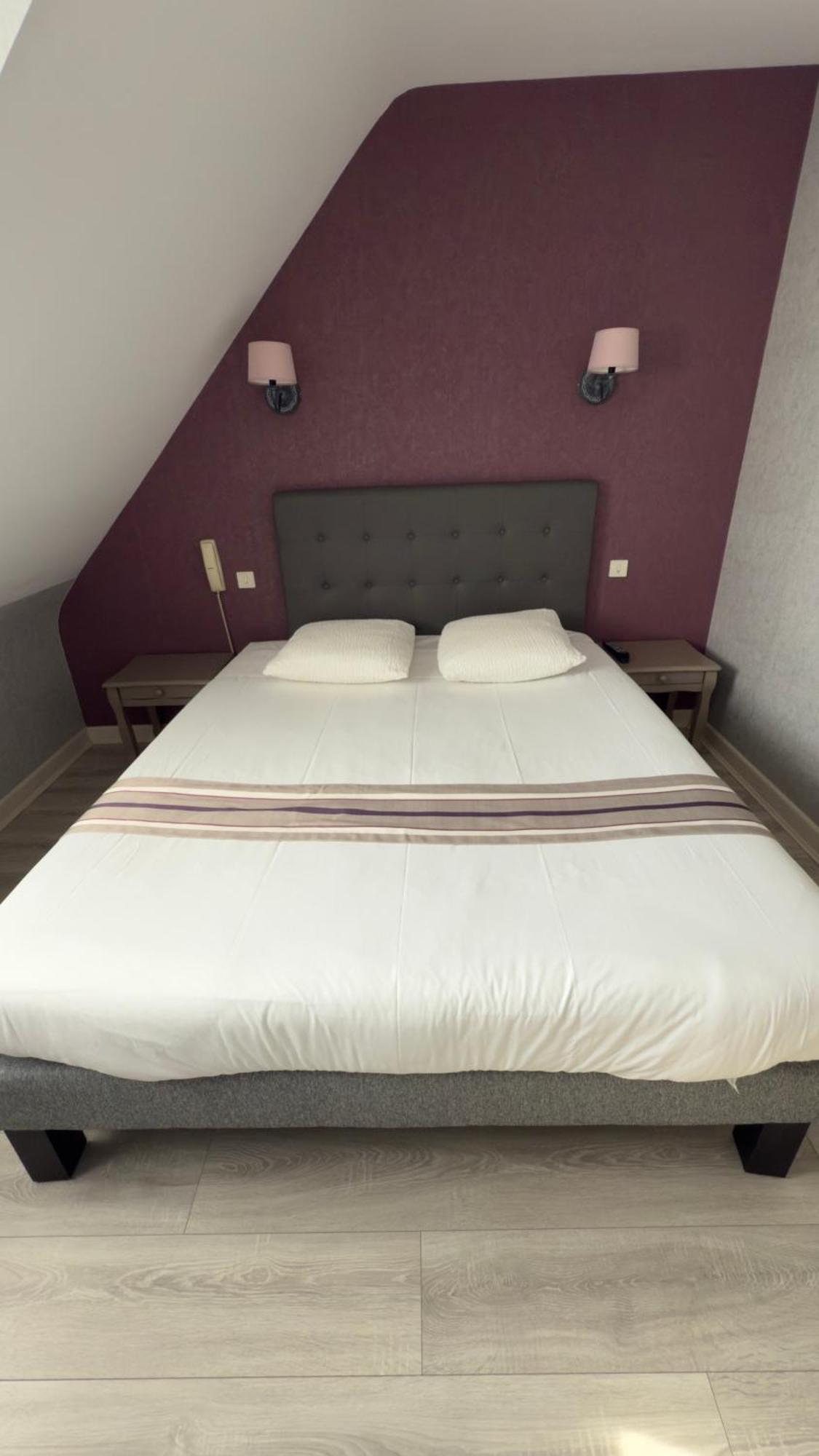 Logis Hotel Restaurant Des Voyageurs Tarnac Zewnętrze zdjęcie